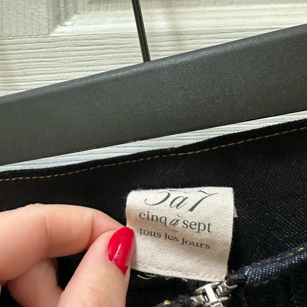 Cinq à Sept Loren Flare Leg Crop Denim Pants dark blue jeans 12 - Picture 3 of 10